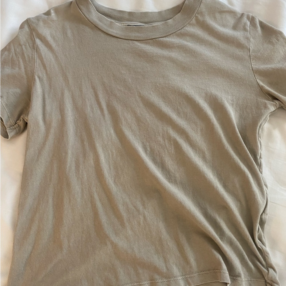 Small Zara Tee
